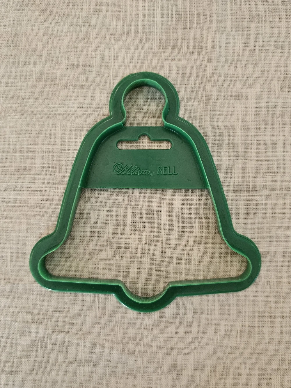 Wilton Vintage Christmas Bell Cookie Cutter Green Plastic Holiday Baking